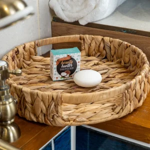 A Bath, Bubble and Beyond shampoo bar.